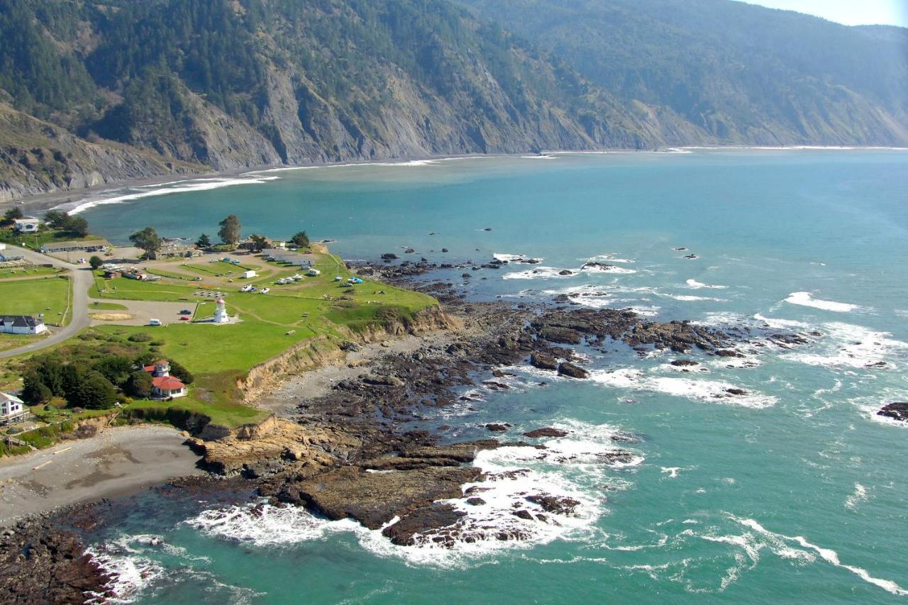 The Oceanfront Inn Shelter Cove Exterior photo